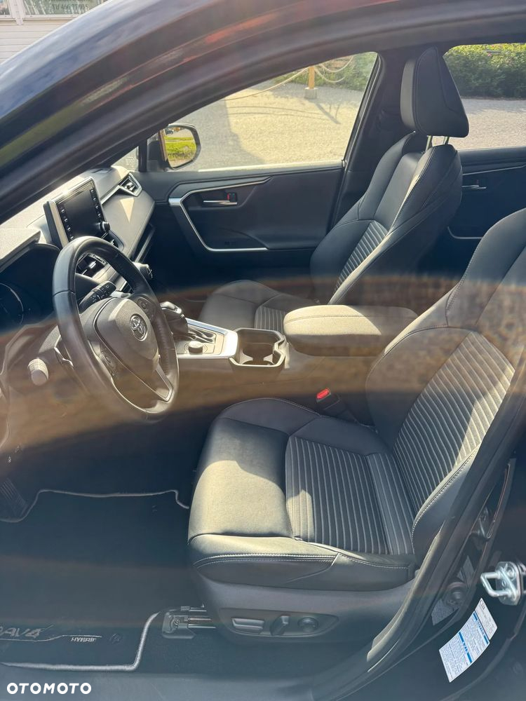 Toyota RAV4 2.5 4x4 Hybrid Black Edition - 26