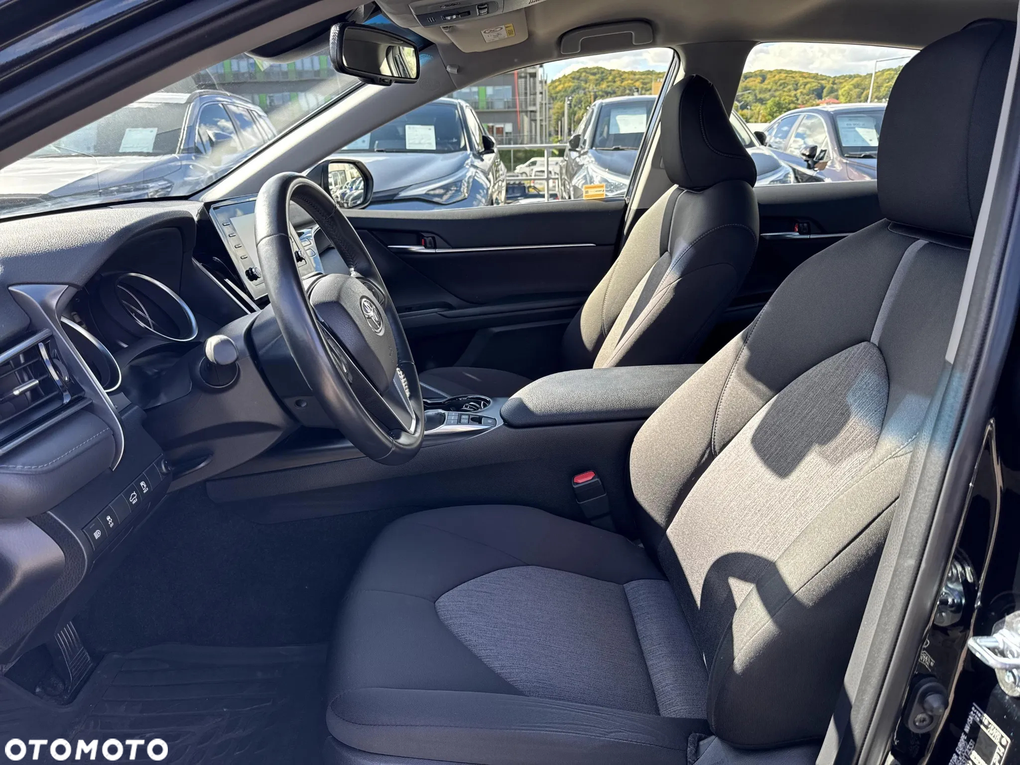 Toyota Camry 2.5 Hybrid Comfort CVT - 10
