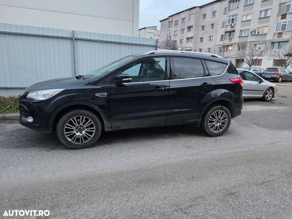 Ford Kuga 2.0 TDCi Powershift 4WD Titanium - 7