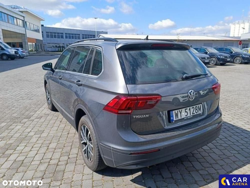 Volkswagen Tiguan - 5