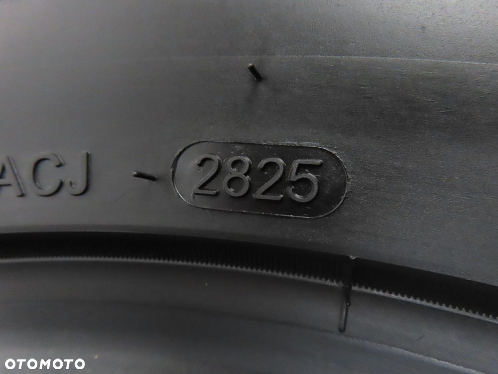 4x 235/55R17 OPONY ZIMOWE UŻYWANE Goodride Zuper Snow Z-507 103V XL - 3
