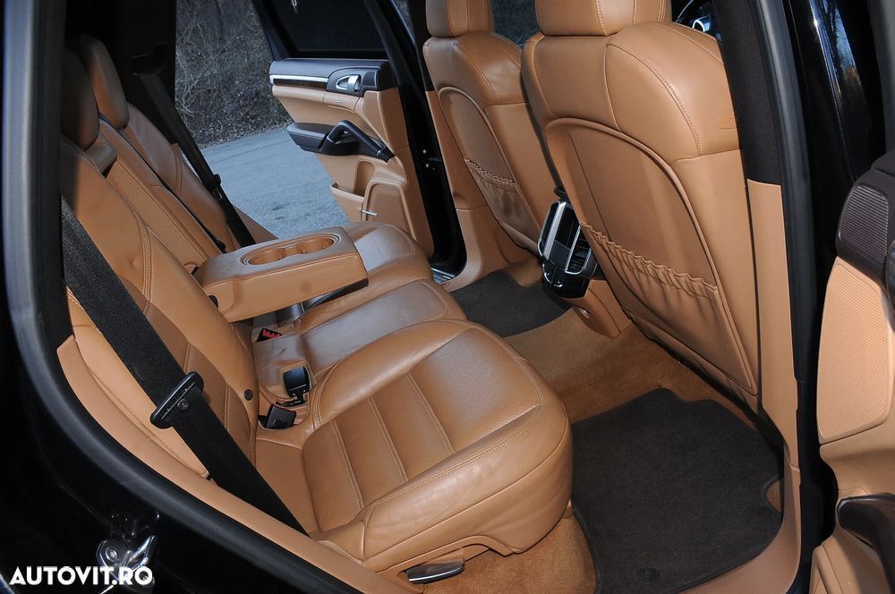 Porsche Cayenne 3.0TD TipTronic - 21