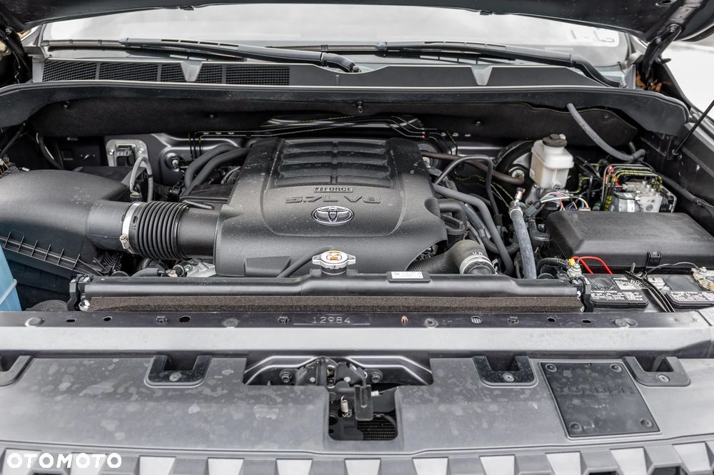 Toyota Tundra - 9
