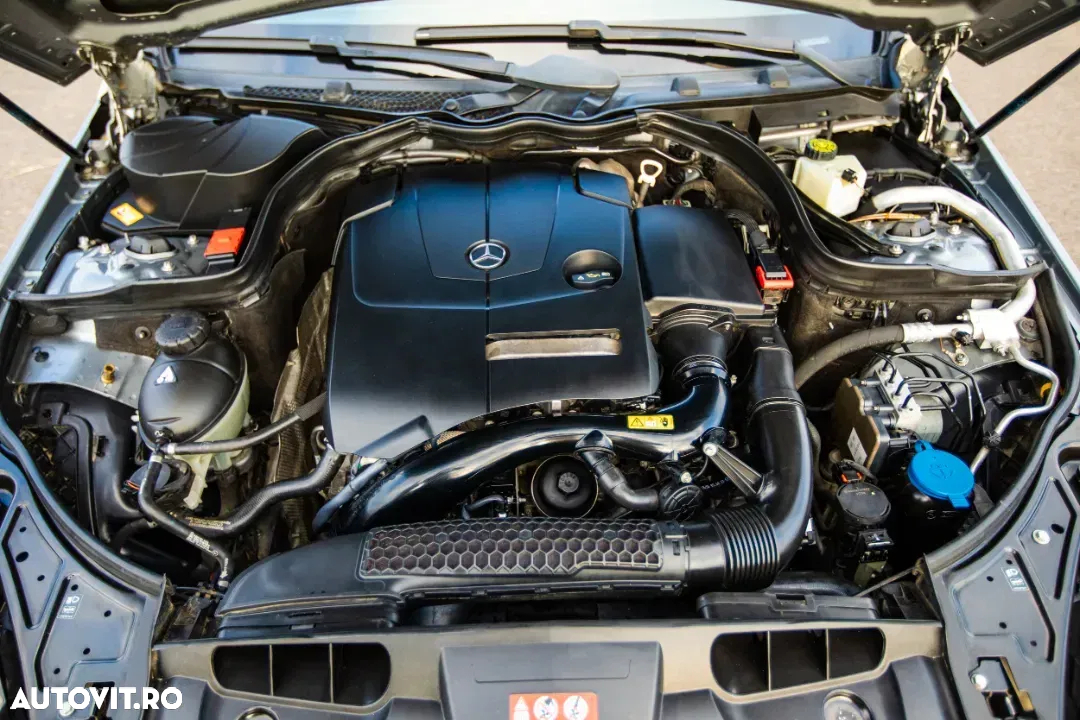 Mercedes-Benz E 250 Cabriolet Aut. - 9