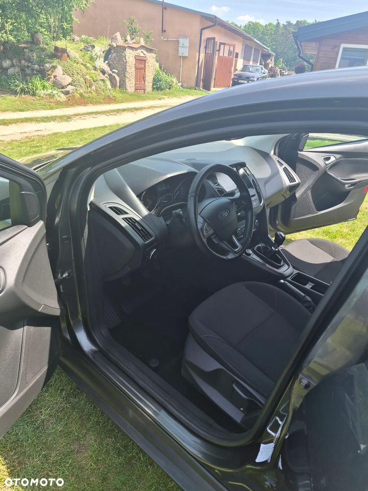 Ford Focus - 15