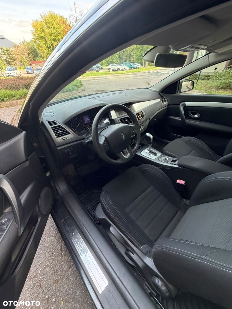 Renault Laguna dCi 150 FAP Dynamique - 10