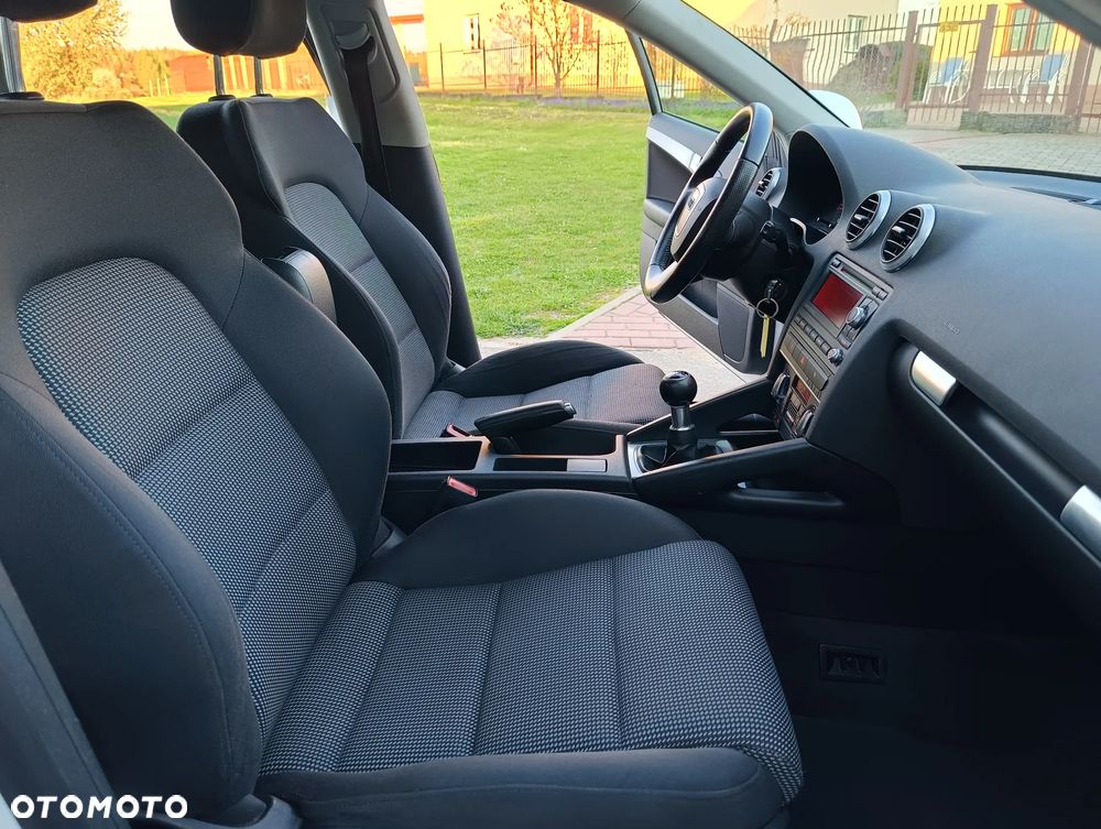 Audi A3 Sportback 2.0 TDI Attraction - 38