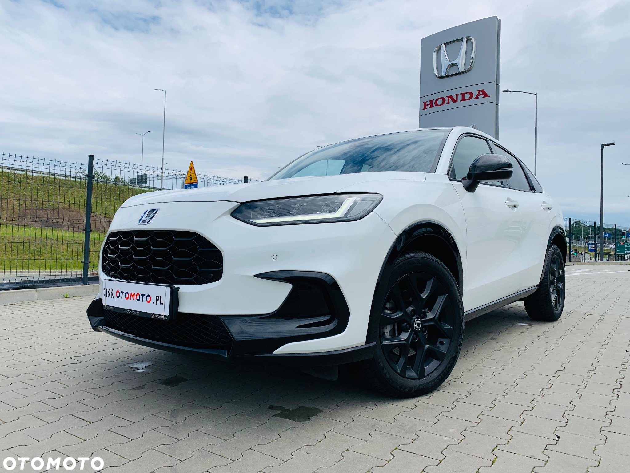 Honda ZR-V 2.0 i-MMD HEV Sport BSI/CTM 2WD CVT - 10