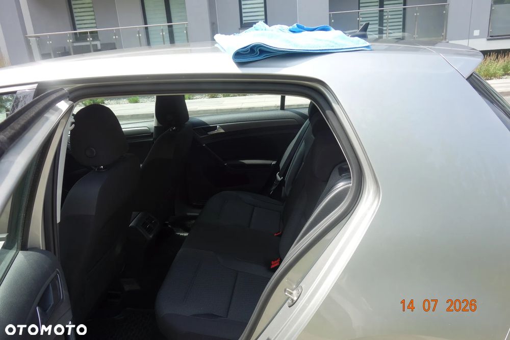 Volkswagen Golf 1.4 TSI BMT Comfortline - 13
