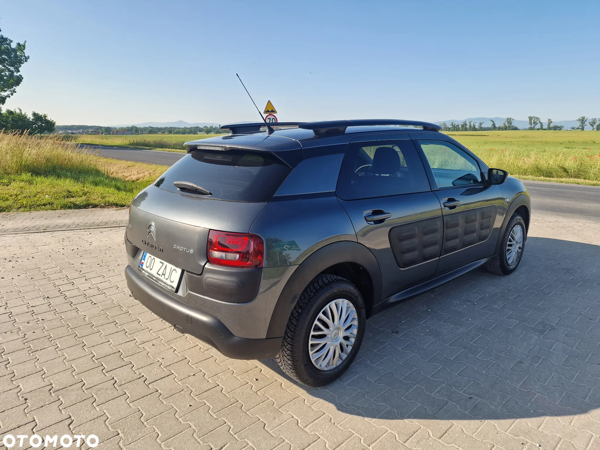 Citroën C4 Cactus VTi 82 Shine Edition - 9