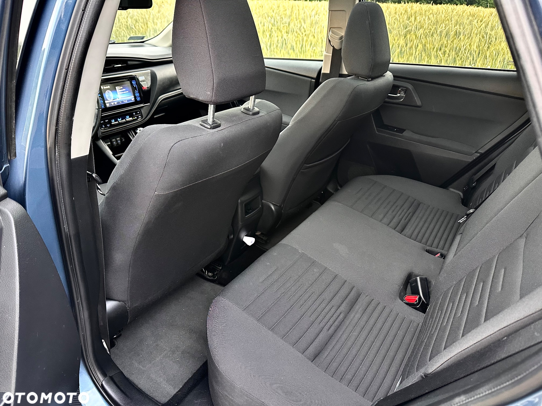 Toyota Auris 1.6 D-4D Premium - 12