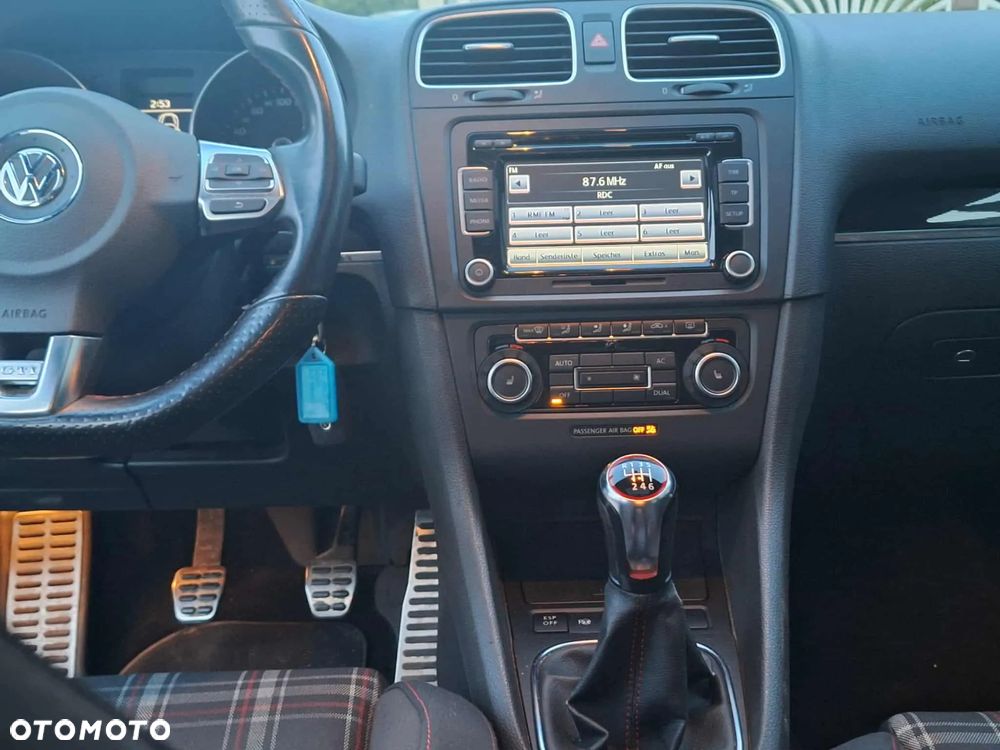 Volkswagen Golf 2.0 GTI - 5