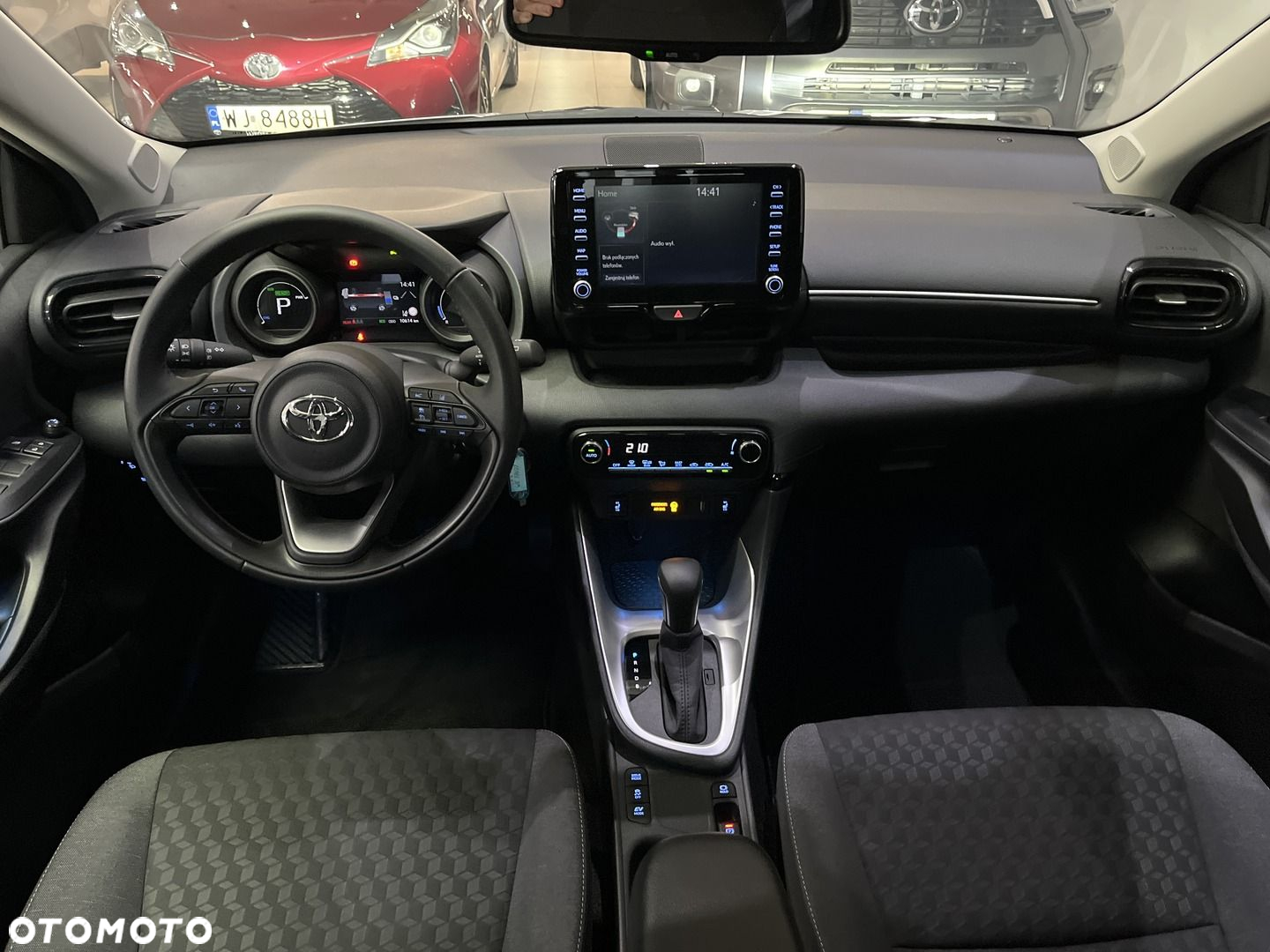 Toyota Yaris - 8