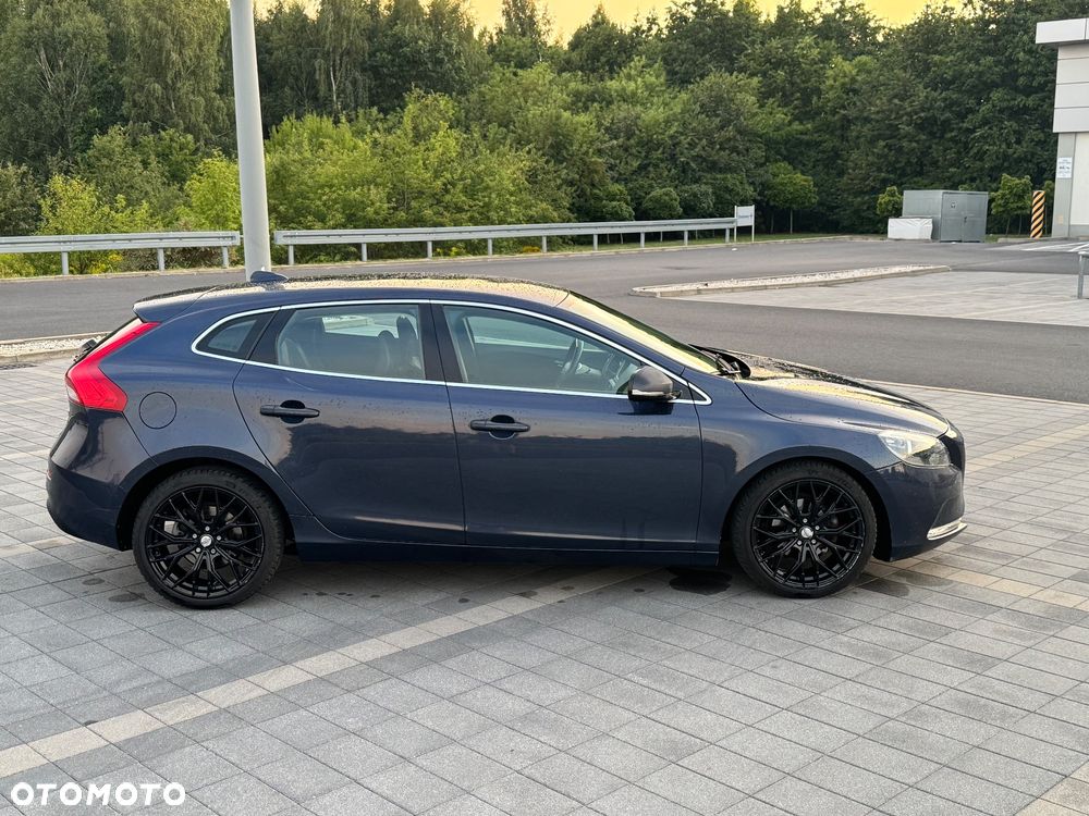 Volvo V40 - 15