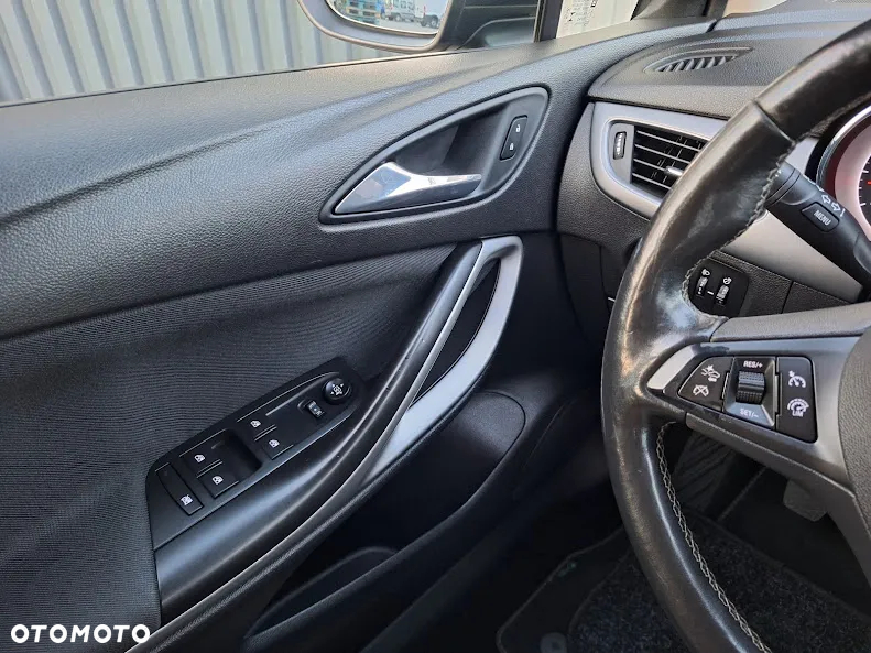 Opel Astra 1.4 Turbo Dynamic - 7