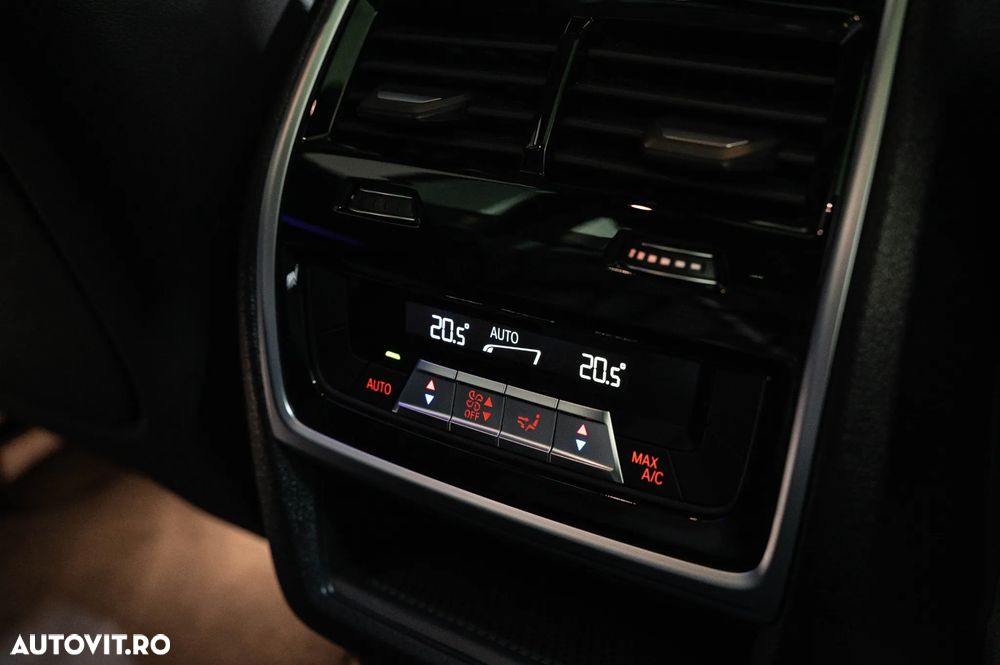 BMW X5 xDrive40i - 34