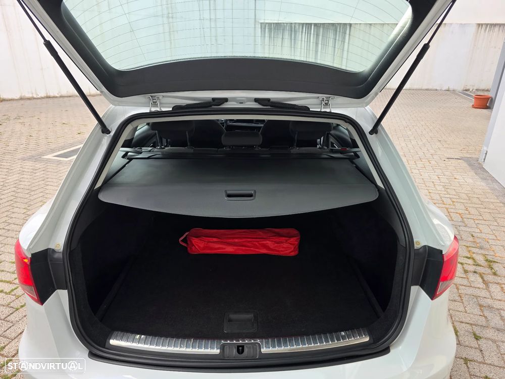 SEAT Leon ST 1.6 TDI Style S/S - 60