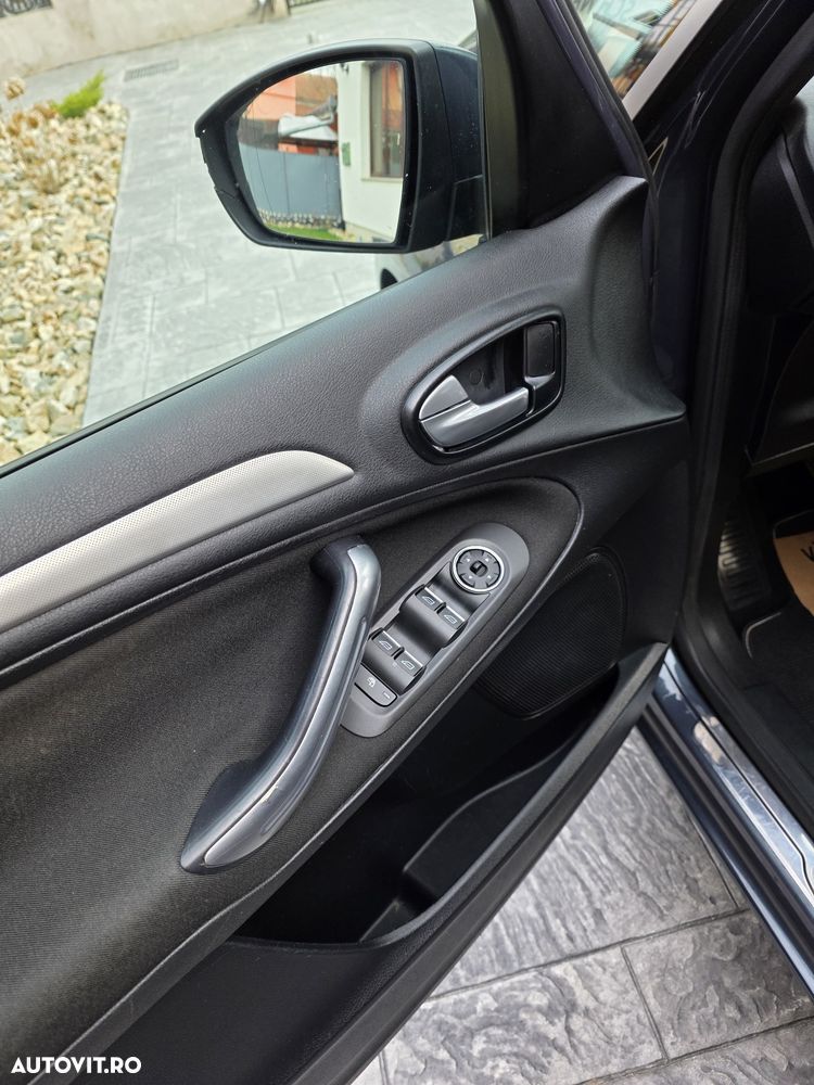 Ford Galaxy 2.0 TDCi DPF Trend - 9