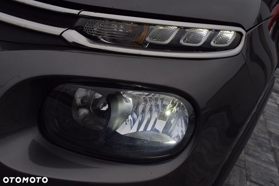 Citroën C3 1.2 PureTech Selection Elite - 21