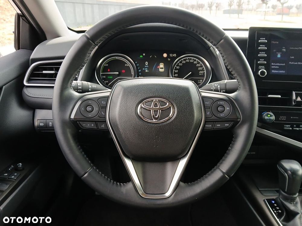 Toyota Camry 2.5 Hybrid Comfort CVT - 25