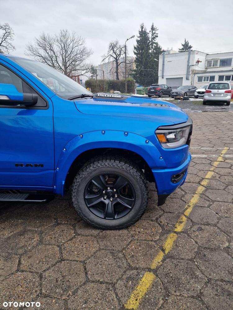 RAM 1500 5.7 Crew Cab Laramie - 10