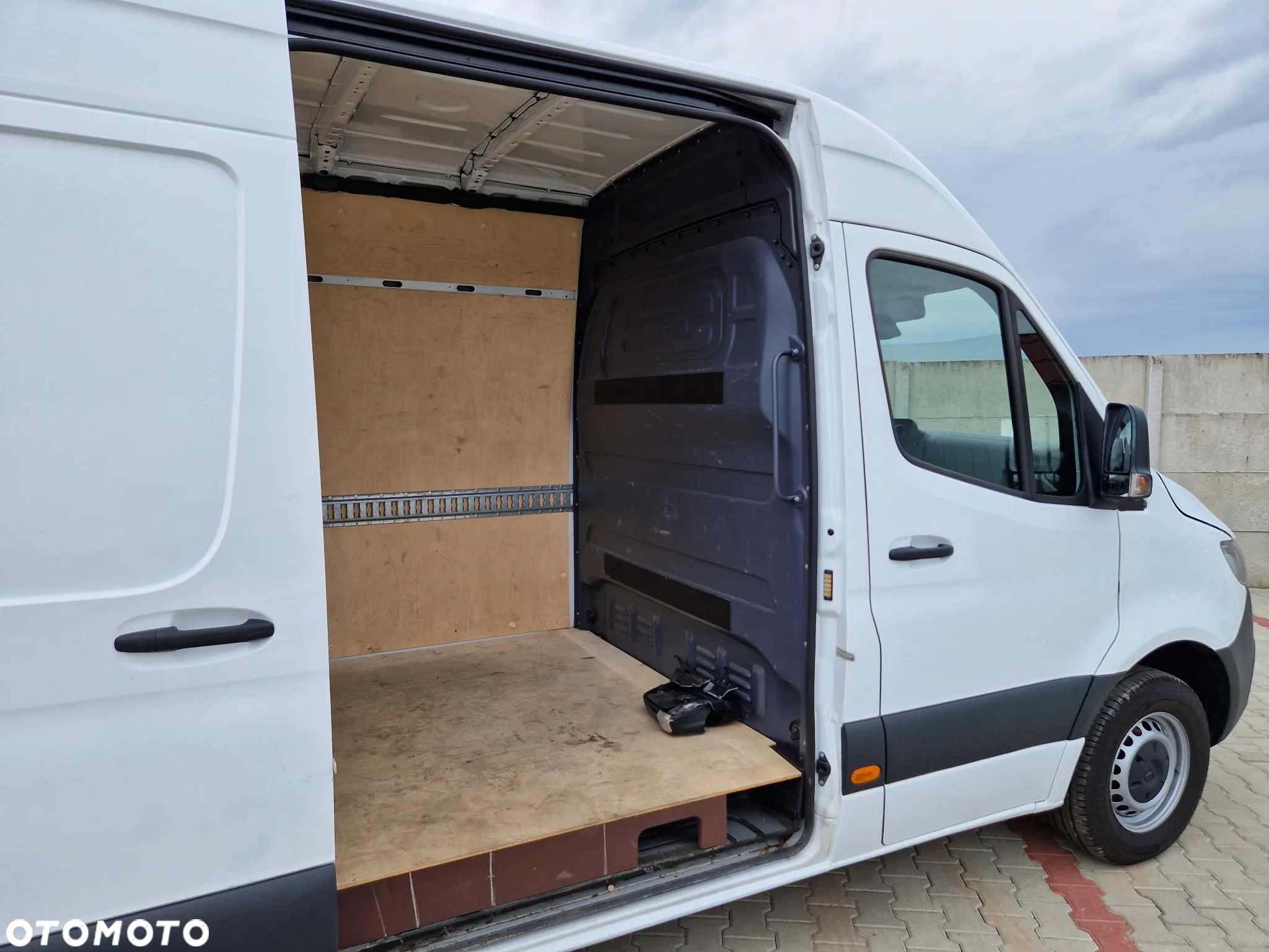 Mercedes-Benz Sprinter 907 2021r 315 CDI 150 Koni Max Maxi Long - 22