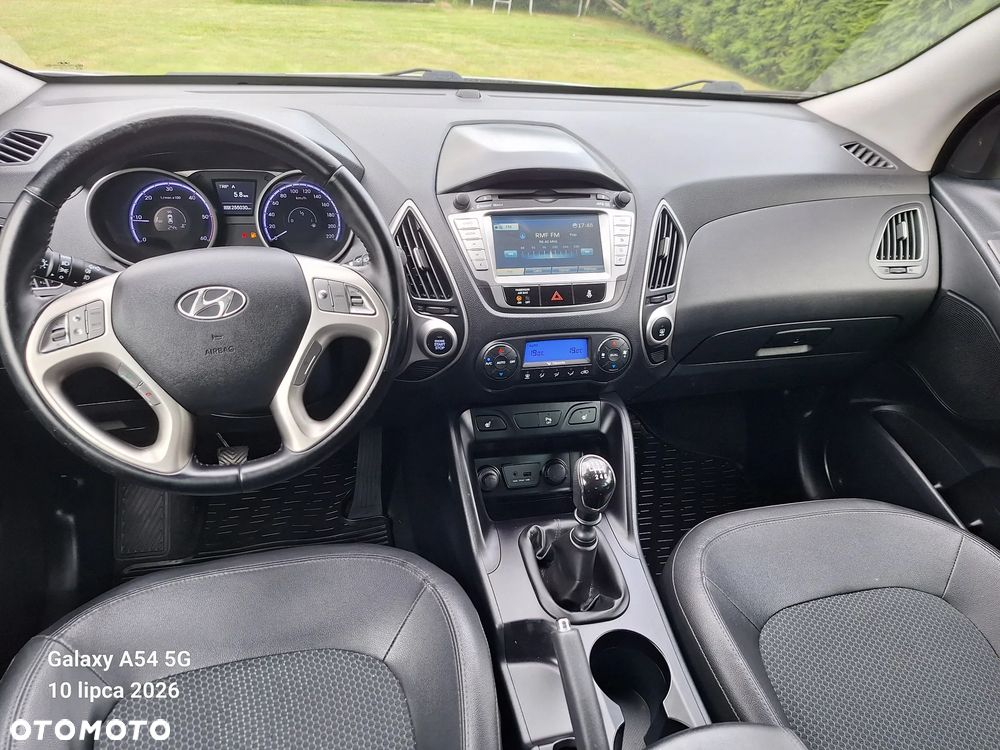 Hyundai ix35 1.7 CRDi Premium 2WD - 21