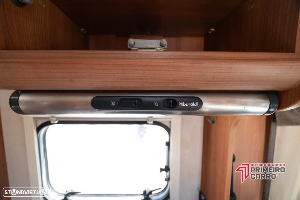 Rapido Serie 6F 646B, cama francesa e basculante - 48
