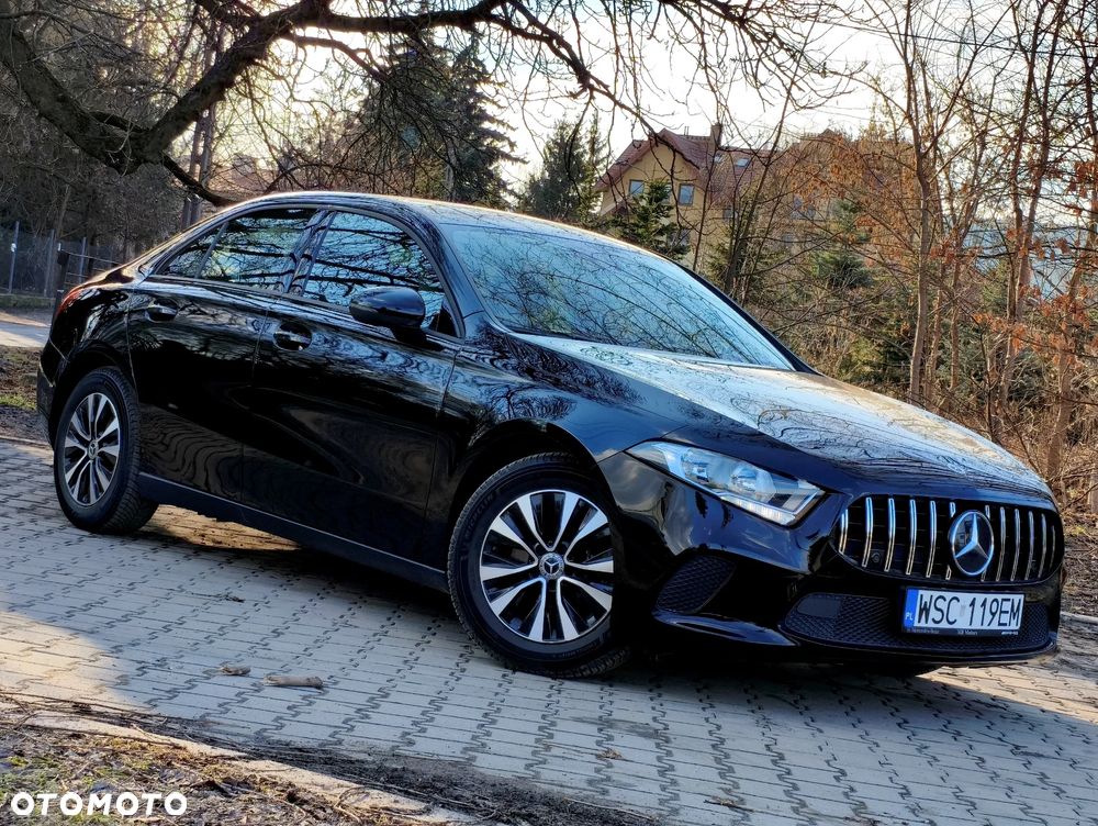 Mercedes-Benz Klasa A 180 d Edition 2021 - 1