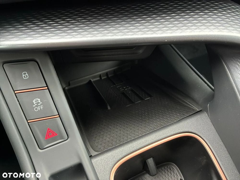Cupra Terramar - 25