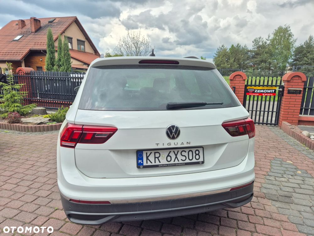 Volkswagen Tiguan 1.5 TSI EVO Elegance DSG - 9