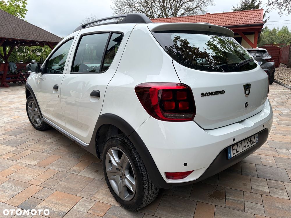 Dacia Sandero - 7