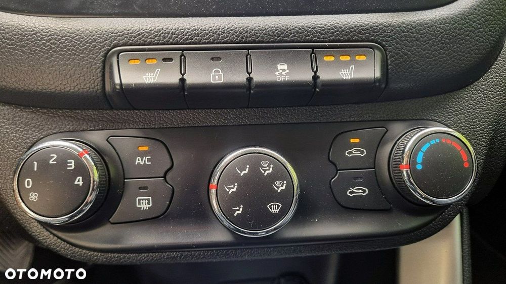 Kia Ceed - 14