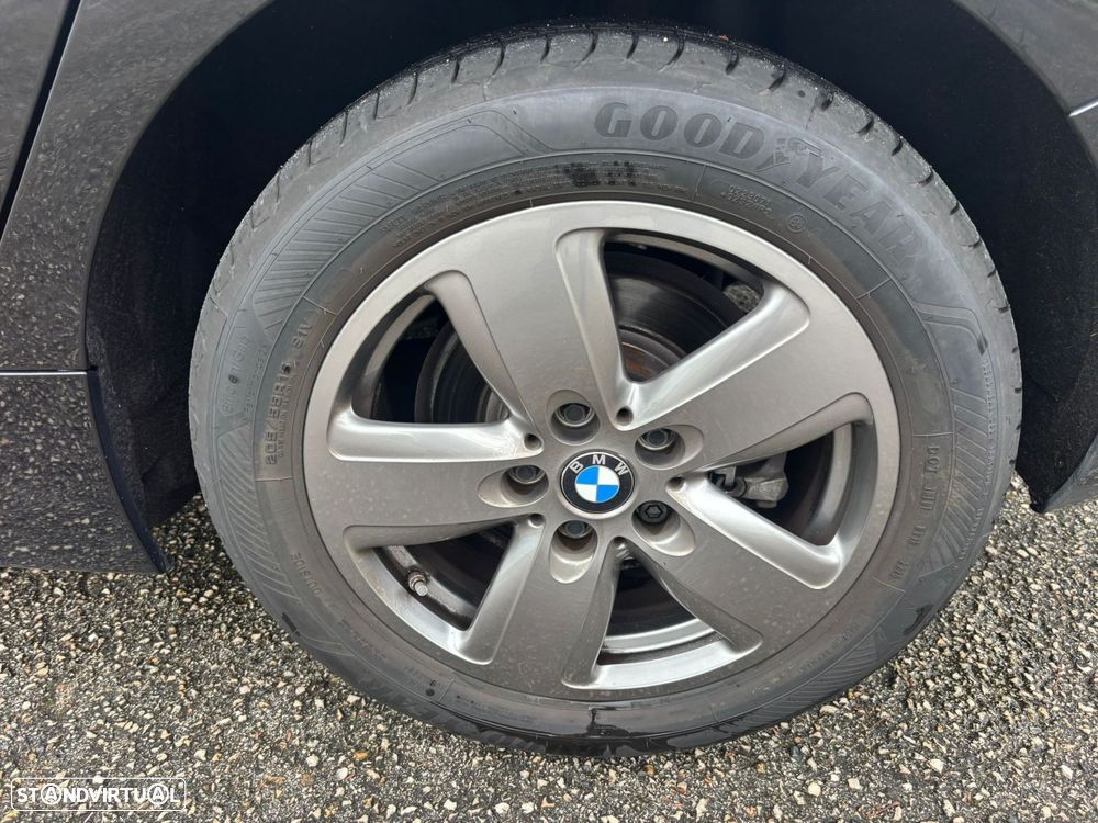 BMW 116 d Advantage Auto - 52