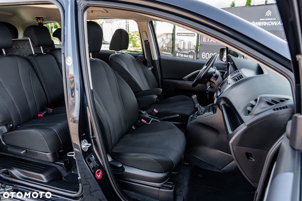 Mazda 5 - 24