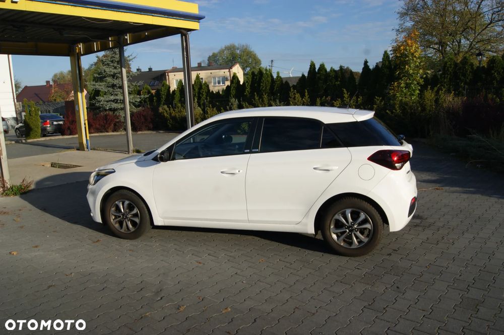 Hyundai i20 1.2 Passion - 1