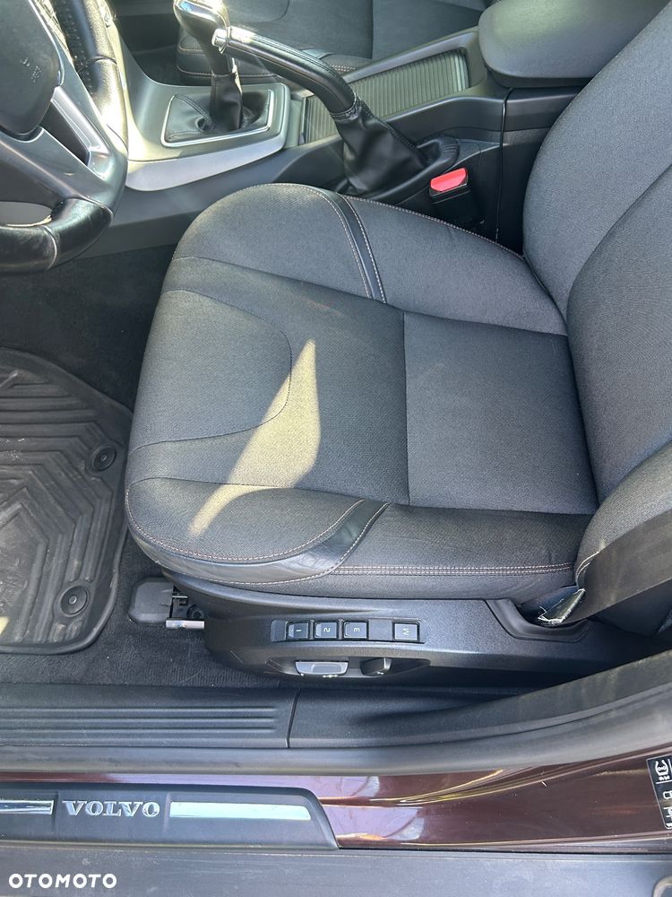 Volvo V40 Cross Country D3 Drive-E Kinetic - 16
