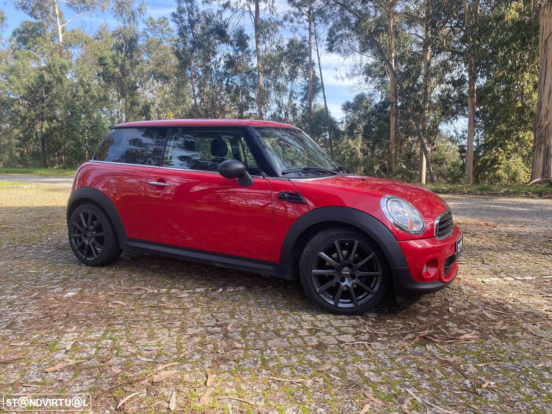 MINI 3 Portas One D - 4