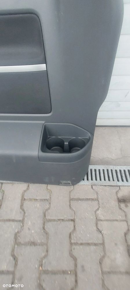 Boczek lewy vw t6 multivan uszkoszony - 4