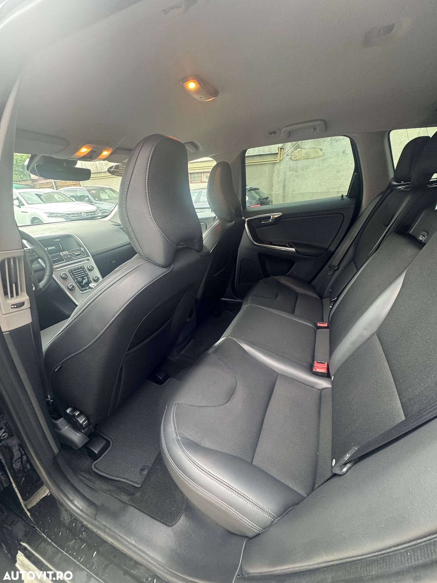 Volvo XC 60 - 12