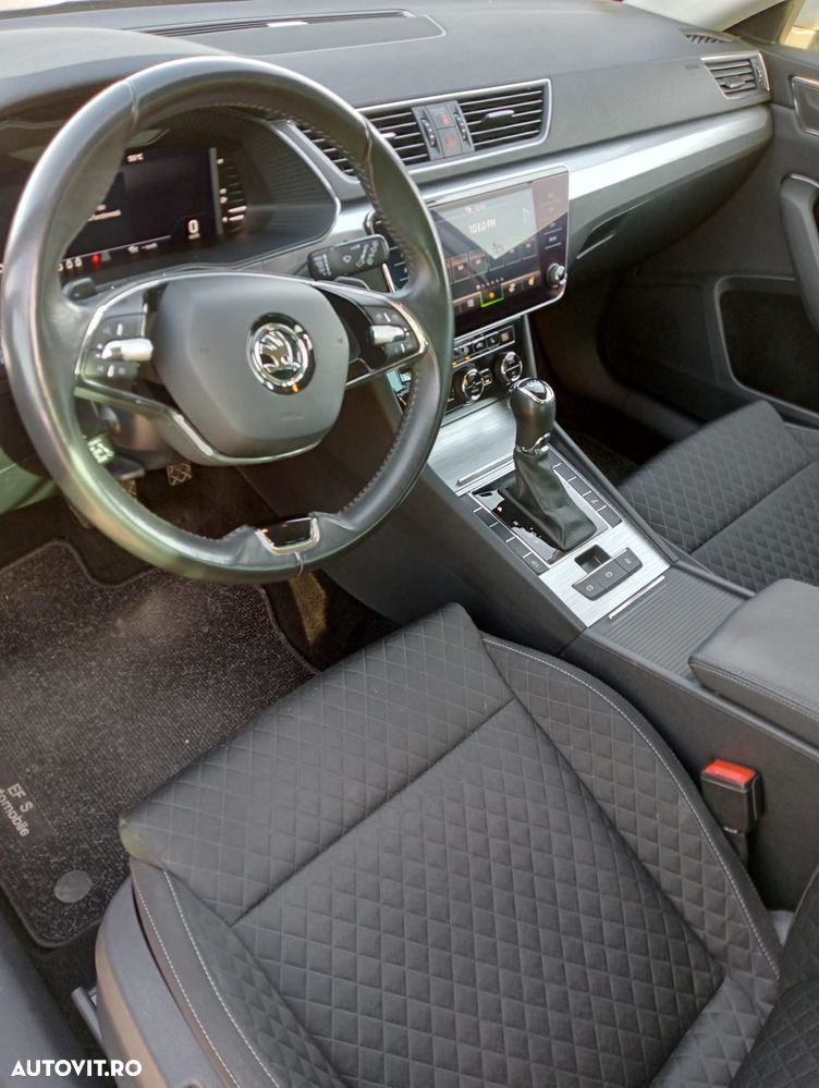 Skoda Superb 2.0 TDI DSG Ambition - 12