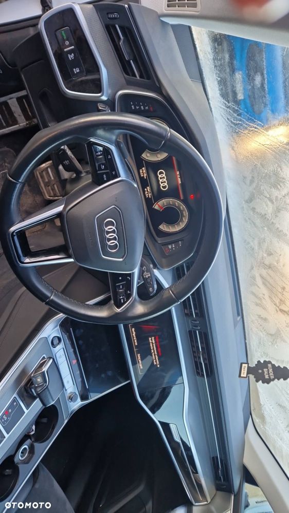 Audi A6 Allroad - 9