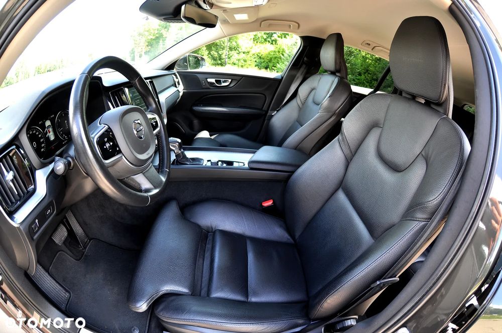 Volvo V60 D3 AWD Geartronic Inscription - 21