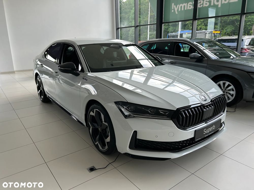 Skoda Superb 2.0 TSI Sportline DSG - 5