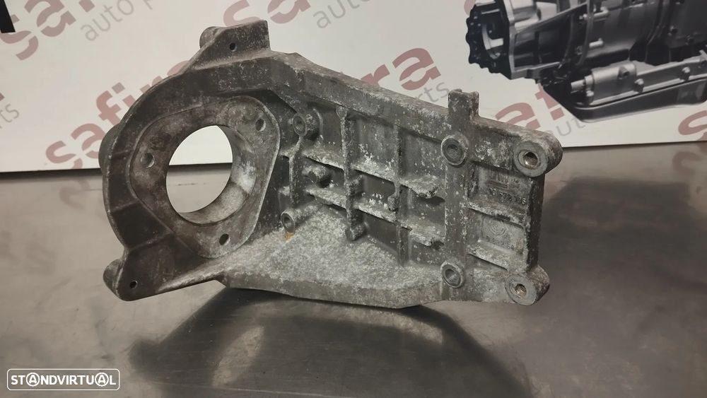 APOIO / SUPORTE DA BOMBA INJECTORA OPEL ASTRA G 98-00 1.7TD REF- 90572106 0822680 - 2