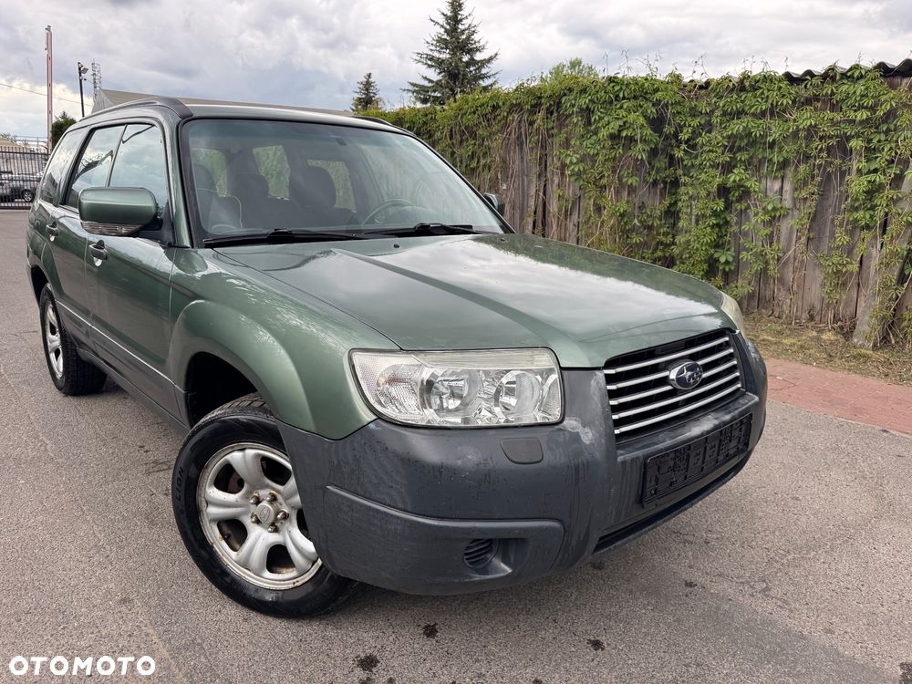 Subaru Forester 2.0X Celebration - 1
