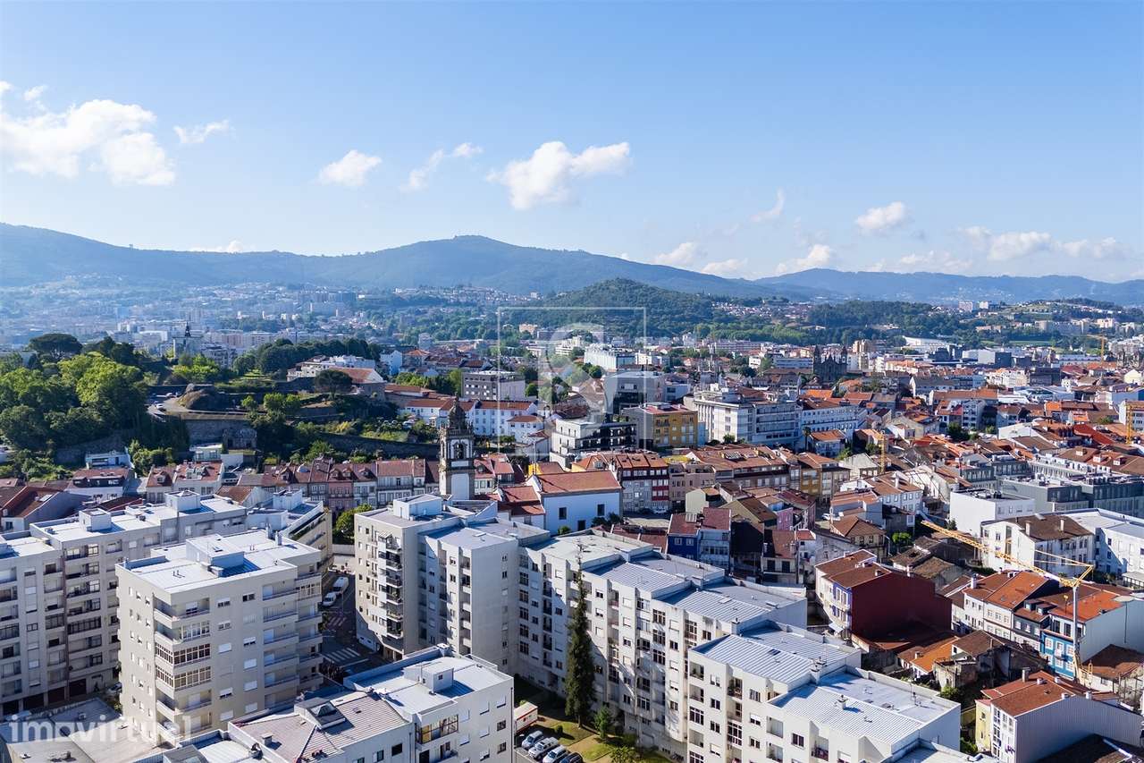 T3 em São Vicente, Braga | Localização Premium junto ao Centro Históri - Grande imagem: 3/41