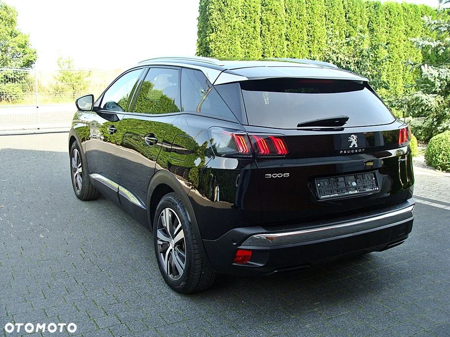 Peugeot 3008 1.6 PureTech Hybrid4 PHEV Allure S&S EAT8 - 7