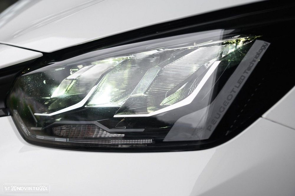 Peugeot 208 1.2 PureTech Active Pack - 11