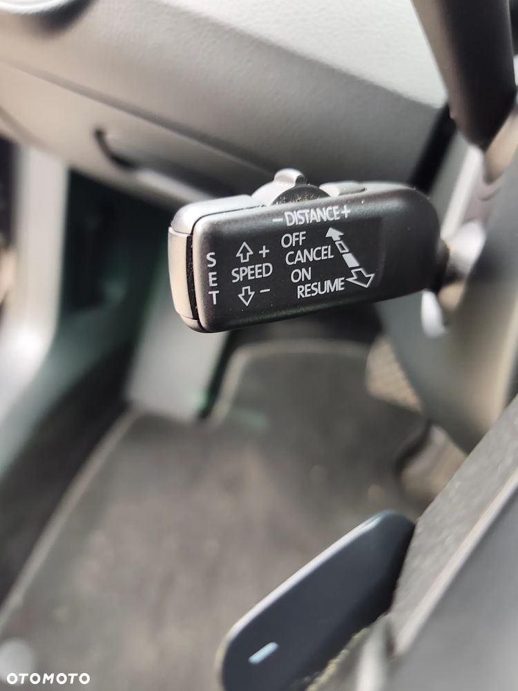 Volkswagen Passat 2.0 TDI DPF DSG 4Motion Highline - 21
